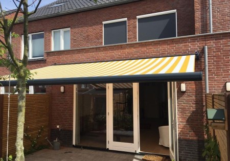 Jatibee Zonwering Lisse